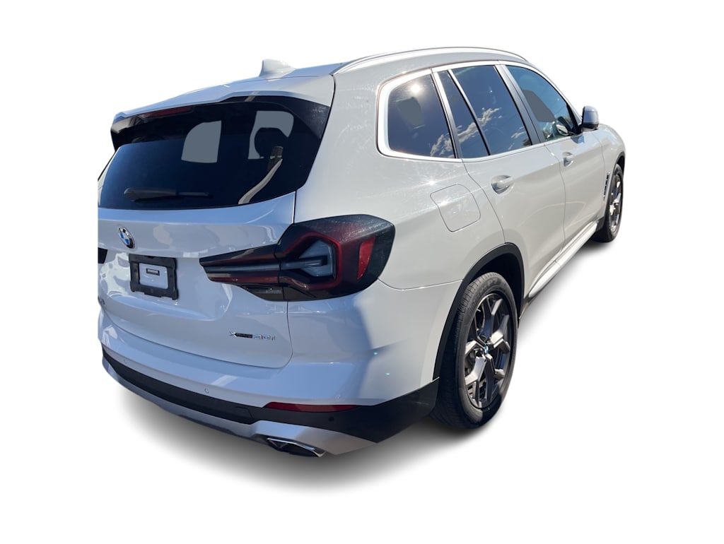 Thumbnail: 2022 BMW X3 - 18