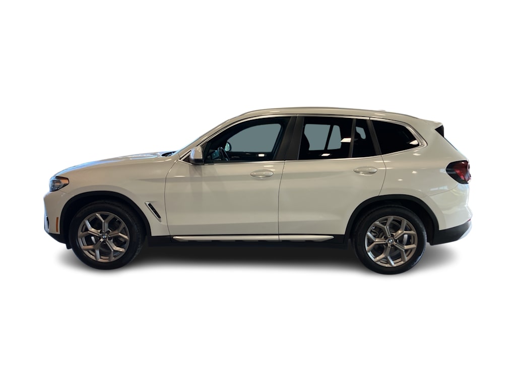 Thumbnail: 2022 BMW X3 - 3