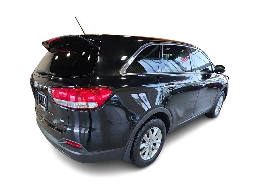 Thumbnail: 2018 Kia Sorento - 19