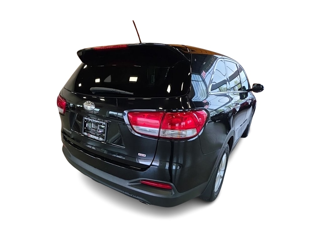 Thumbnail: 2018 Kia Sorento - 20