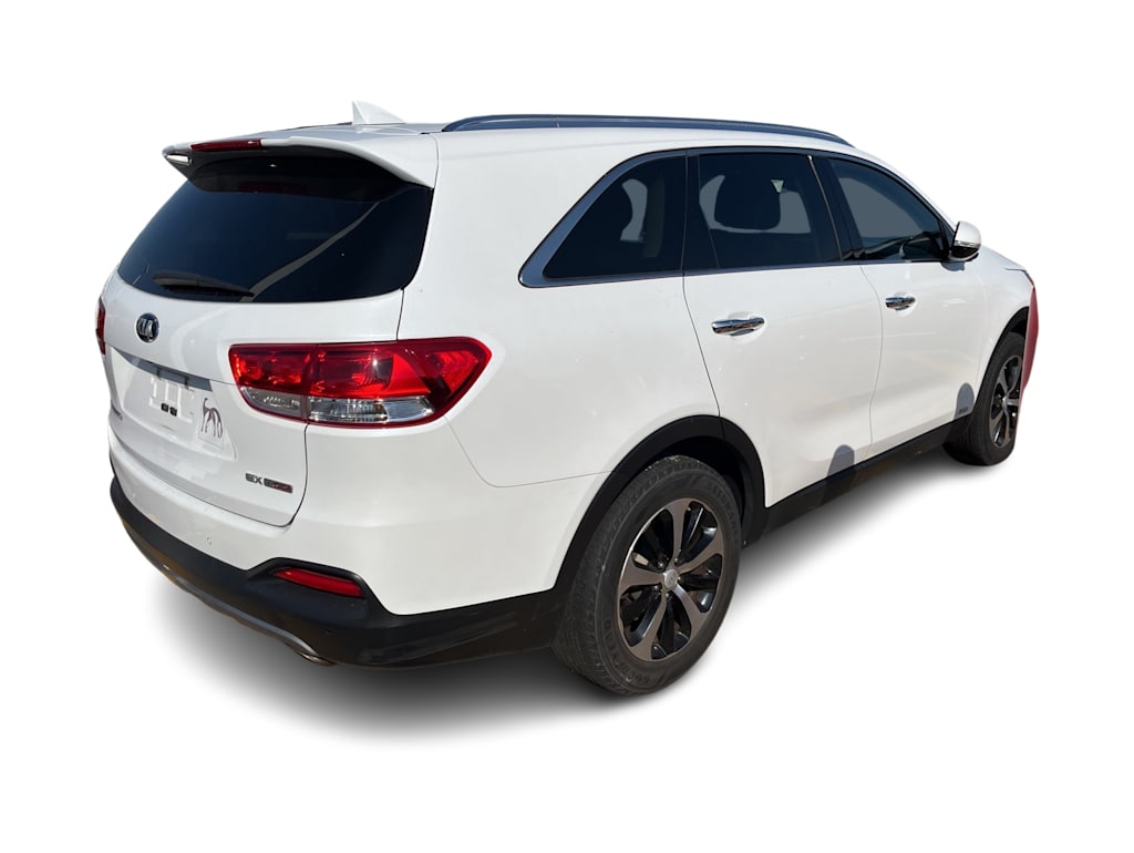 Thumbnail: 2017 Kia Sorento - 17