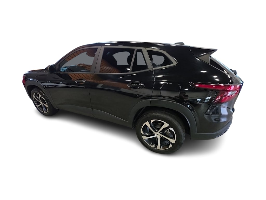 Thumbnail: 2024 Chevrolet Trax - 13