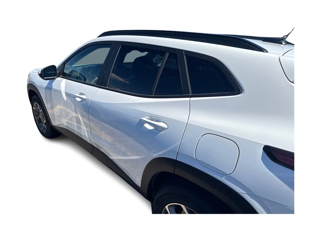 Thumbnail: 2025 Chevrolet Trax - 3