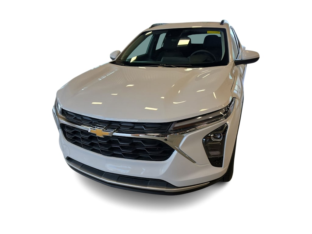 Thumbnail: 2025 Chevrolet Trax - 6