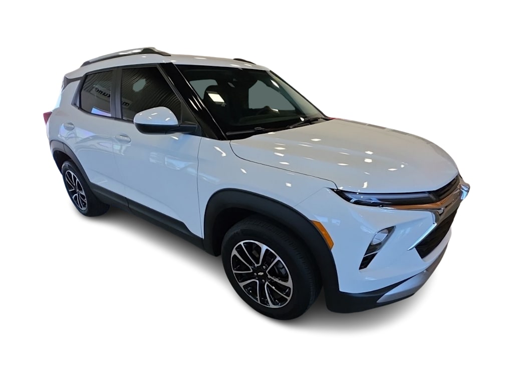 Thumbnail: 2024 Chevrolet TrailBlazer - 15