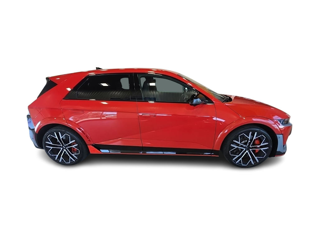 Thumbnail: 2025 Hyundai Ioniq 5 - 16