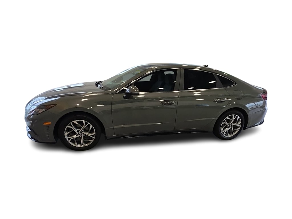 Thumbnail: 2023 Hyundai Sonata - 3