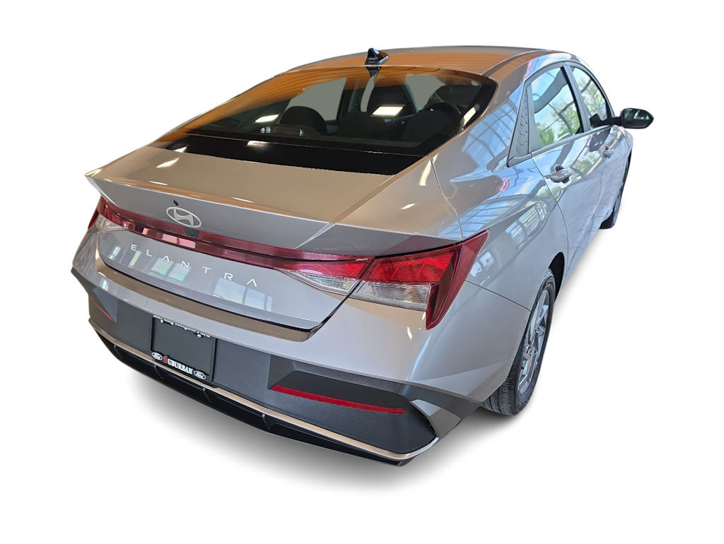 Thumbnail: 2024 Hyundai Elantra - 20