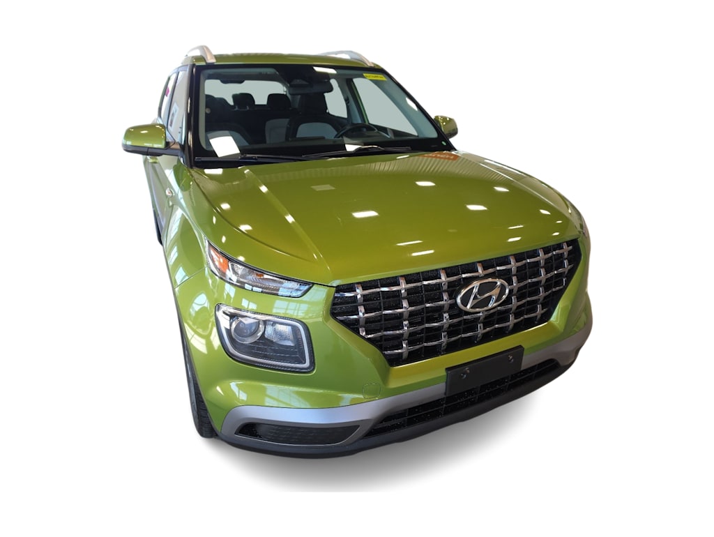 Thumbnail: 2023 Hyundai Venue - 15