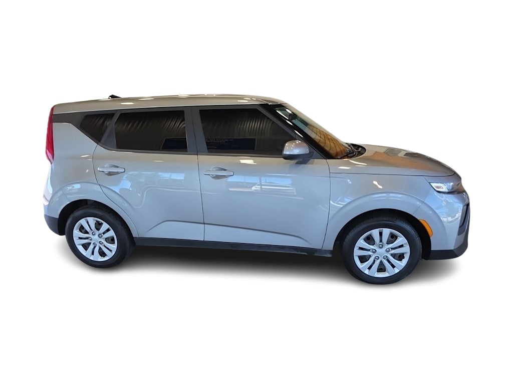 Thumbnail: 2022 Kia Soul - 17