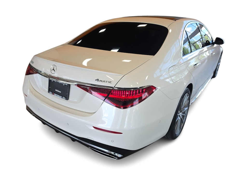 Thumbnail: 2023 Mercedes-Benz S-Class - 19