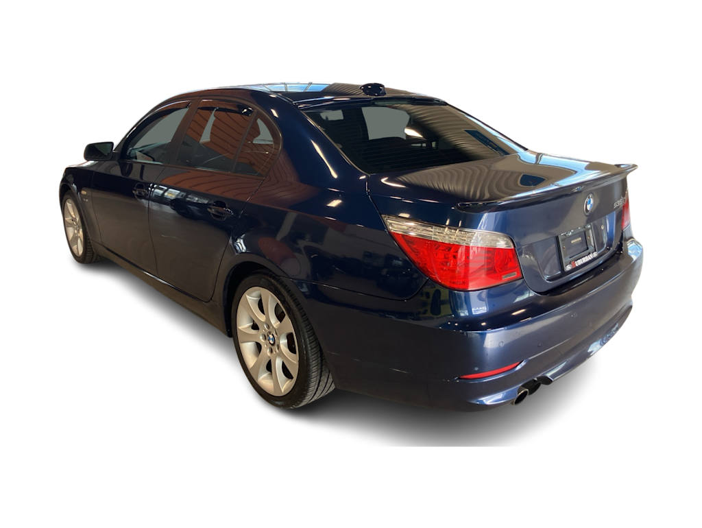 Thumbnail: 2009 BMW 5 Series - 4