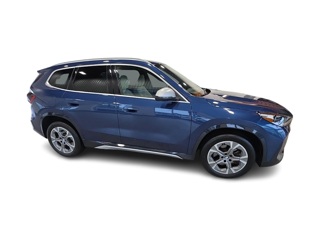 Thumbnail: 2023 BMW X1 - 19