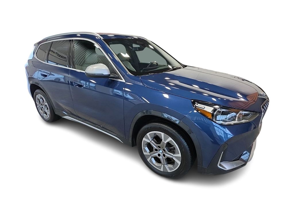 Thumbnail: 2023 BMW X1 - 17