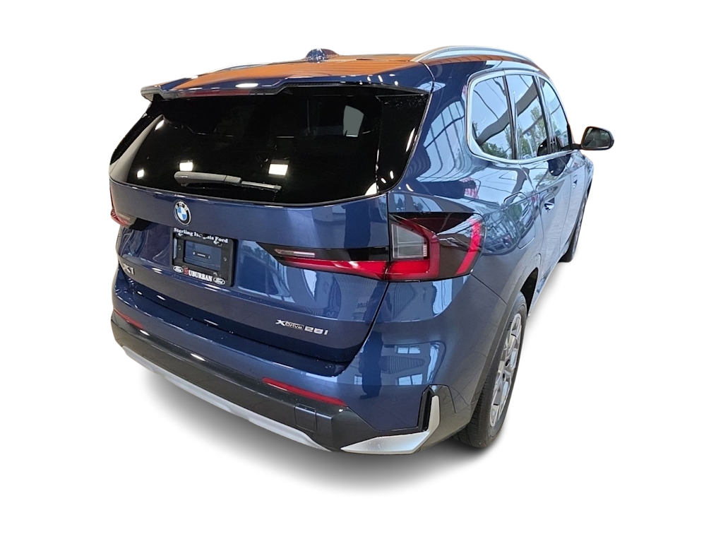 Thumbnail: 2023 BMW X1 - 22