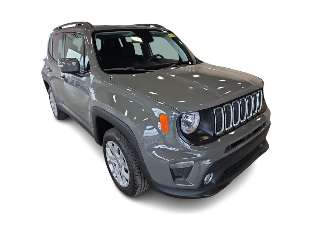 Thumbnail: 2019 Jeep Renegade - 16