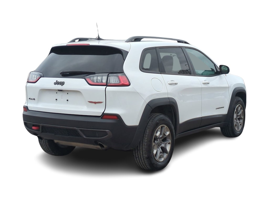 Thumbnail: 2020 Jeep Cherokee - 23