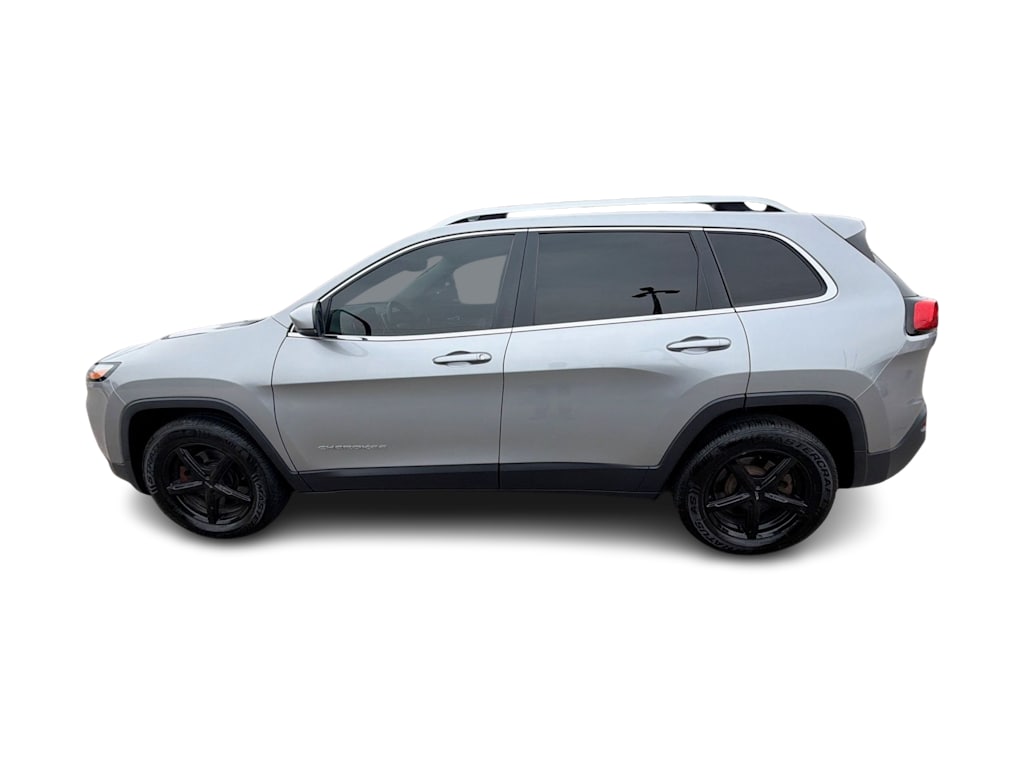 Thumbnail: 2017 Jeep Cherokee - 3