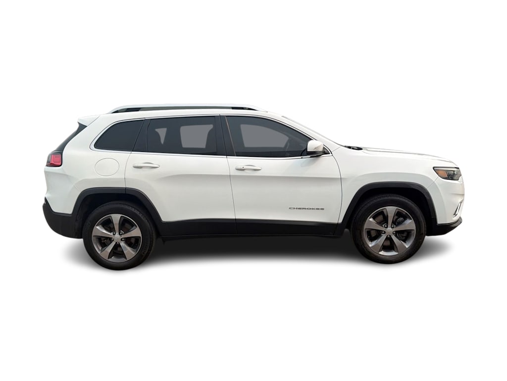 Thumbnail: 2019 Jeep Cherokee - 22