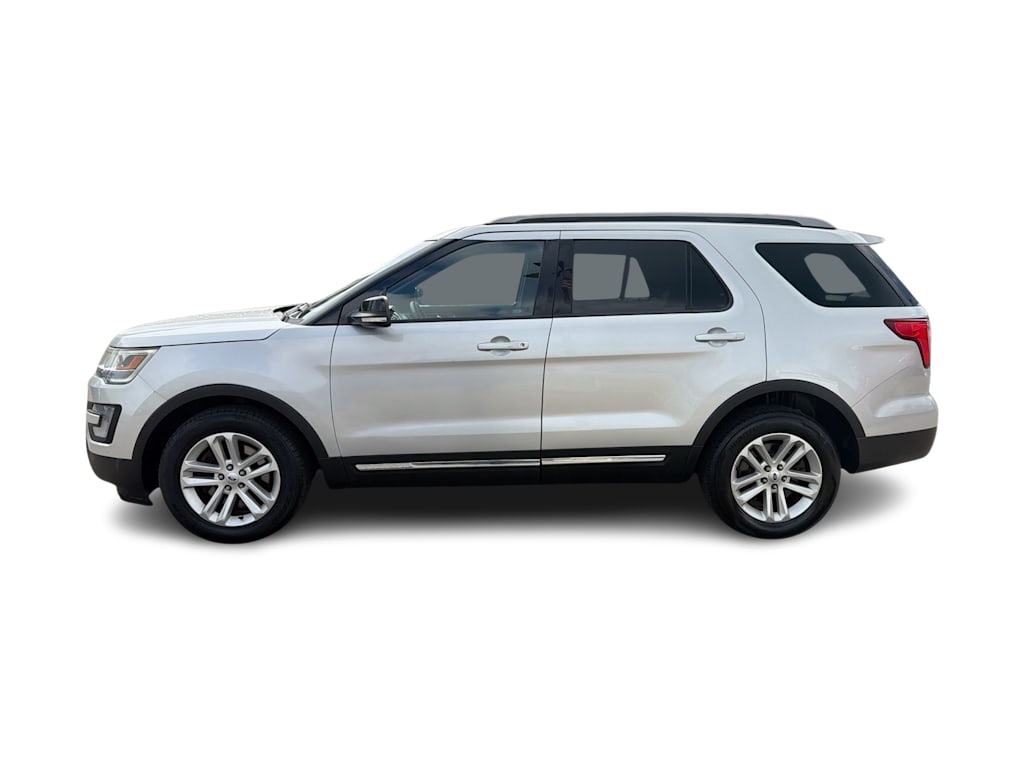 Thumbnail: 2017 Ford Explorer - 3