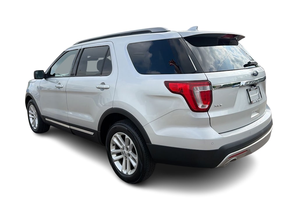 Thumbnail: 2017 Ford Explorer - 4