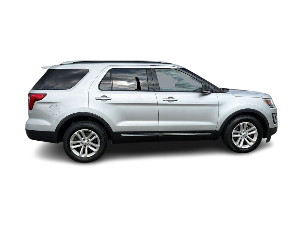 Thumbnail: 2017 Ford Explorer - 22
