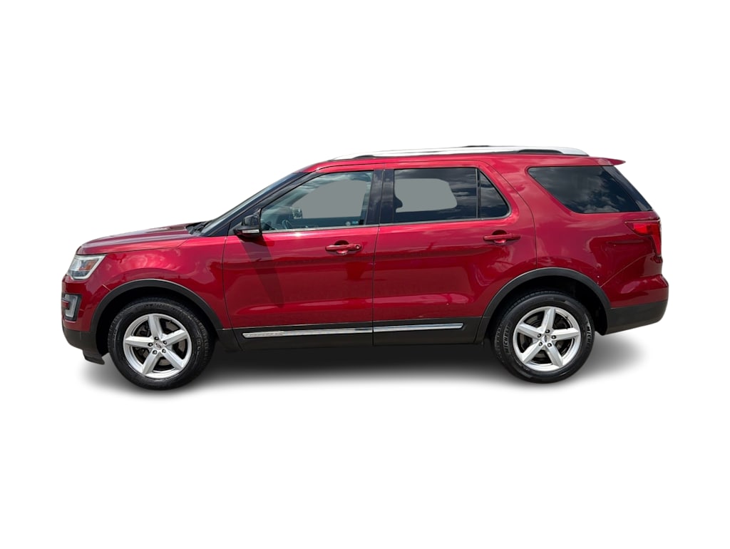 Thumbnail: 2016 Ford Explorer - 3