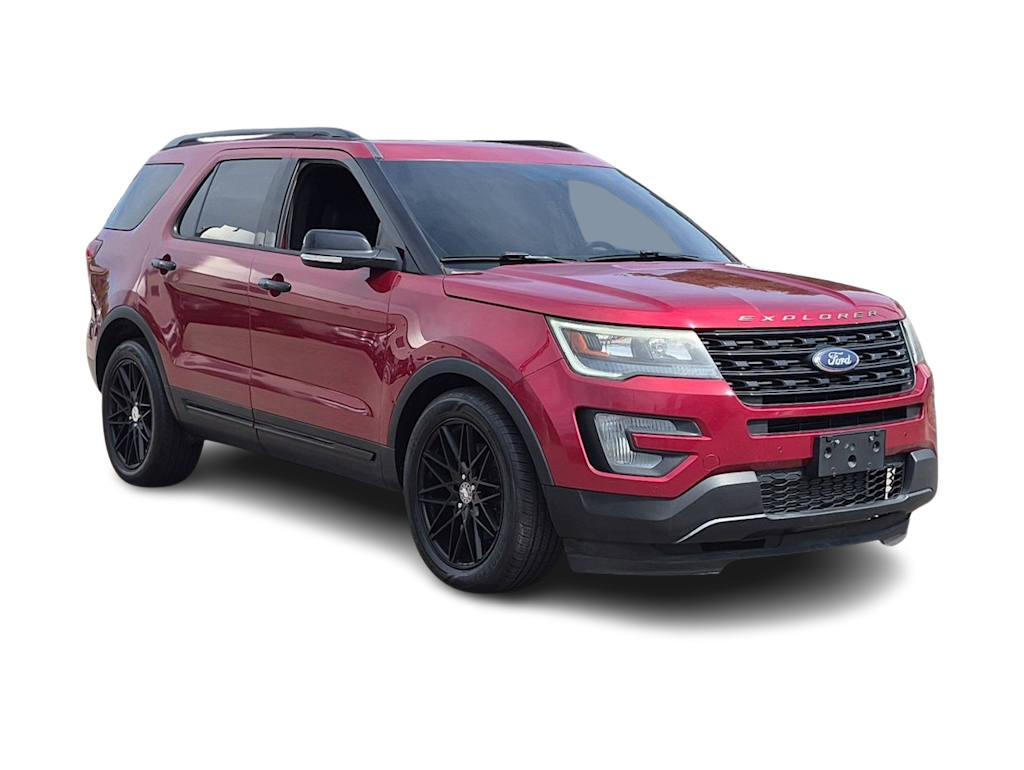 Thumbnail: 2016 Ford Explorer - 17