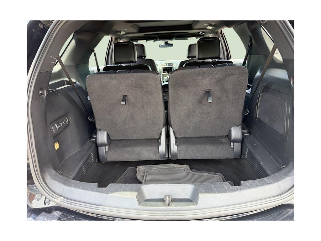 Thumbnail: 2016 Ford Explorer - 15