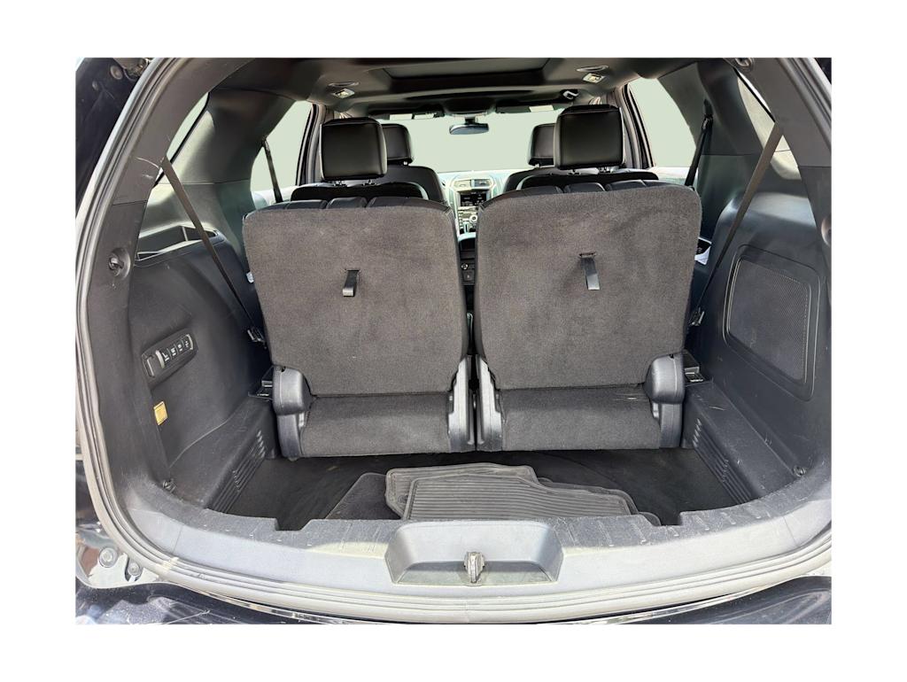 Thumbnail: 2016 Ford Explorer - 15