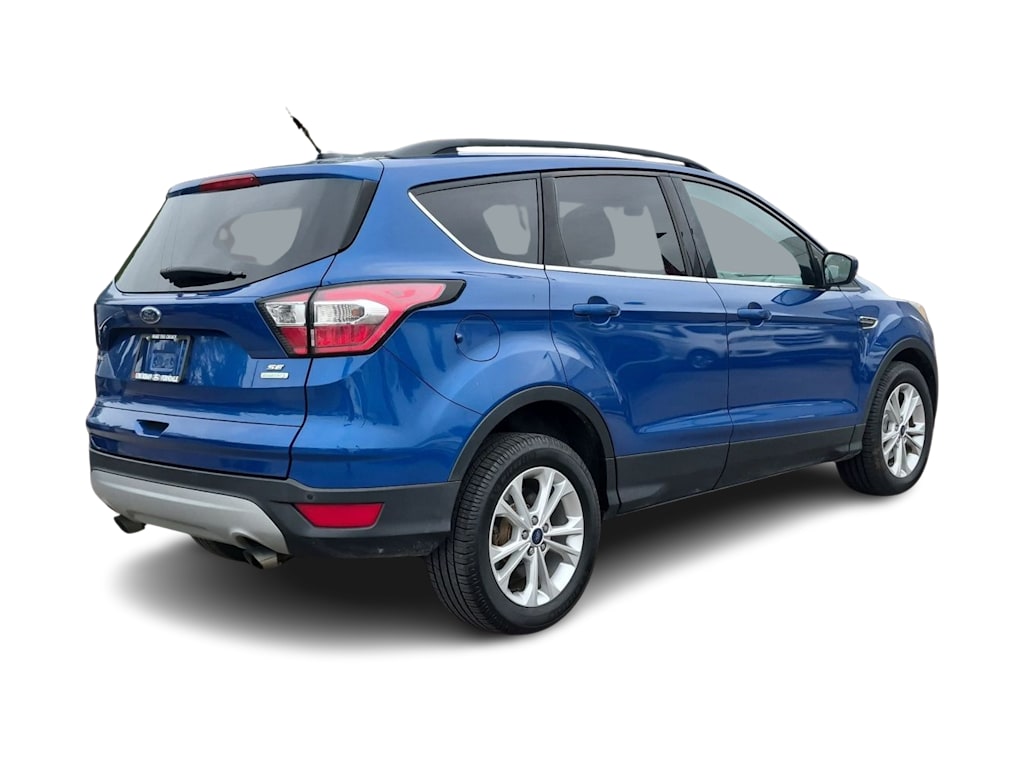 Thumbnail: 2017 Ford Escape - 21