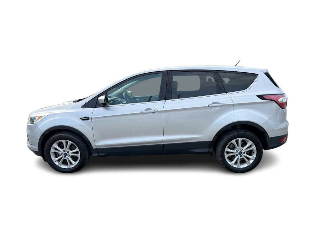 Thumbnail: 2017 Ford Escape - 3