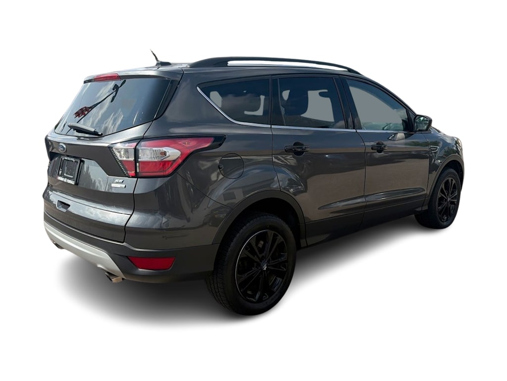 Thumbnail: 2018 Ford Escape - 21