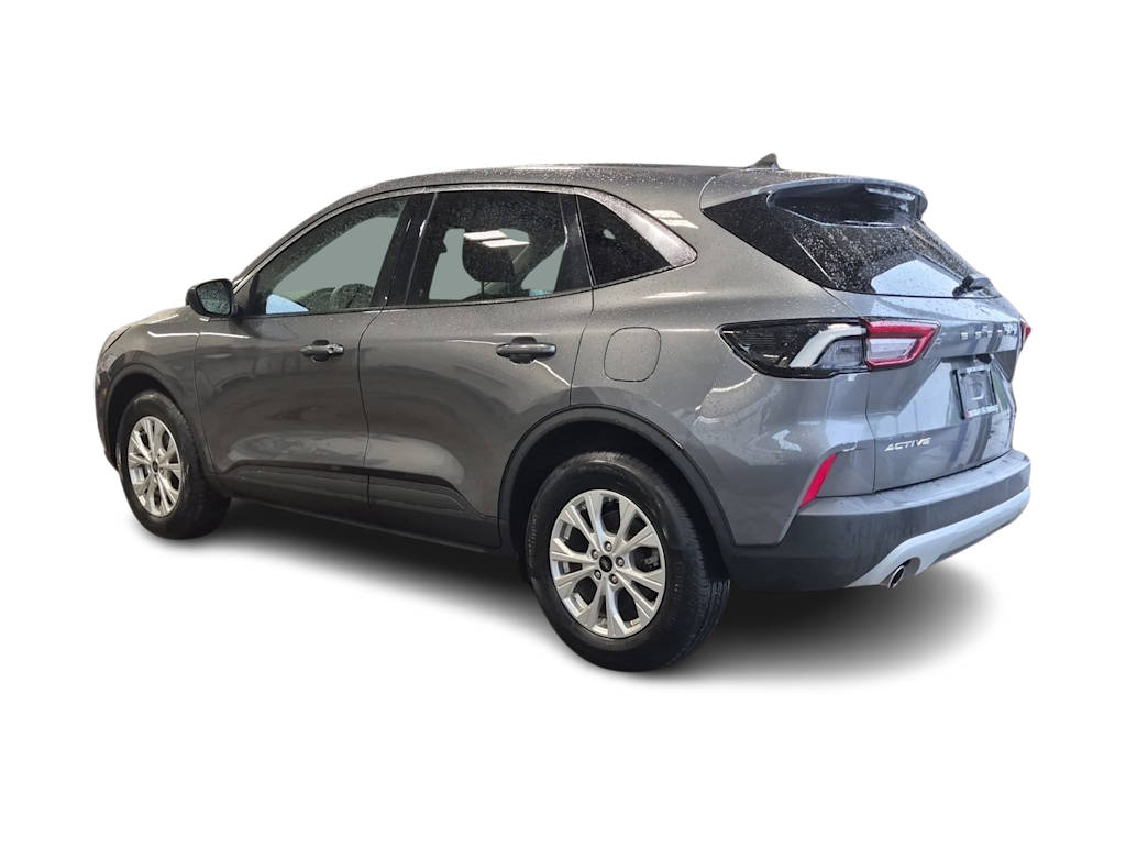 Thumbnail: 2023 Ford Escape - 4