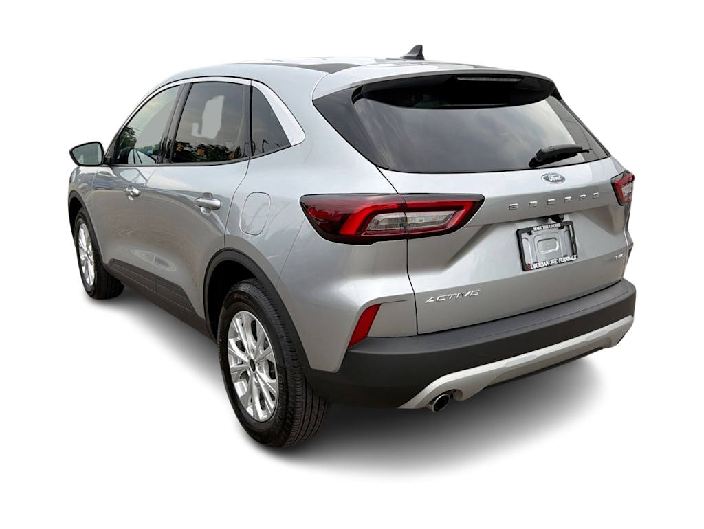 Thumbnail: 2023 Ford Escape - 4