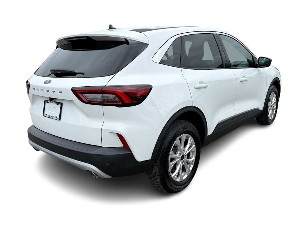 Thumbnail: 2023 Ford Escape - 21