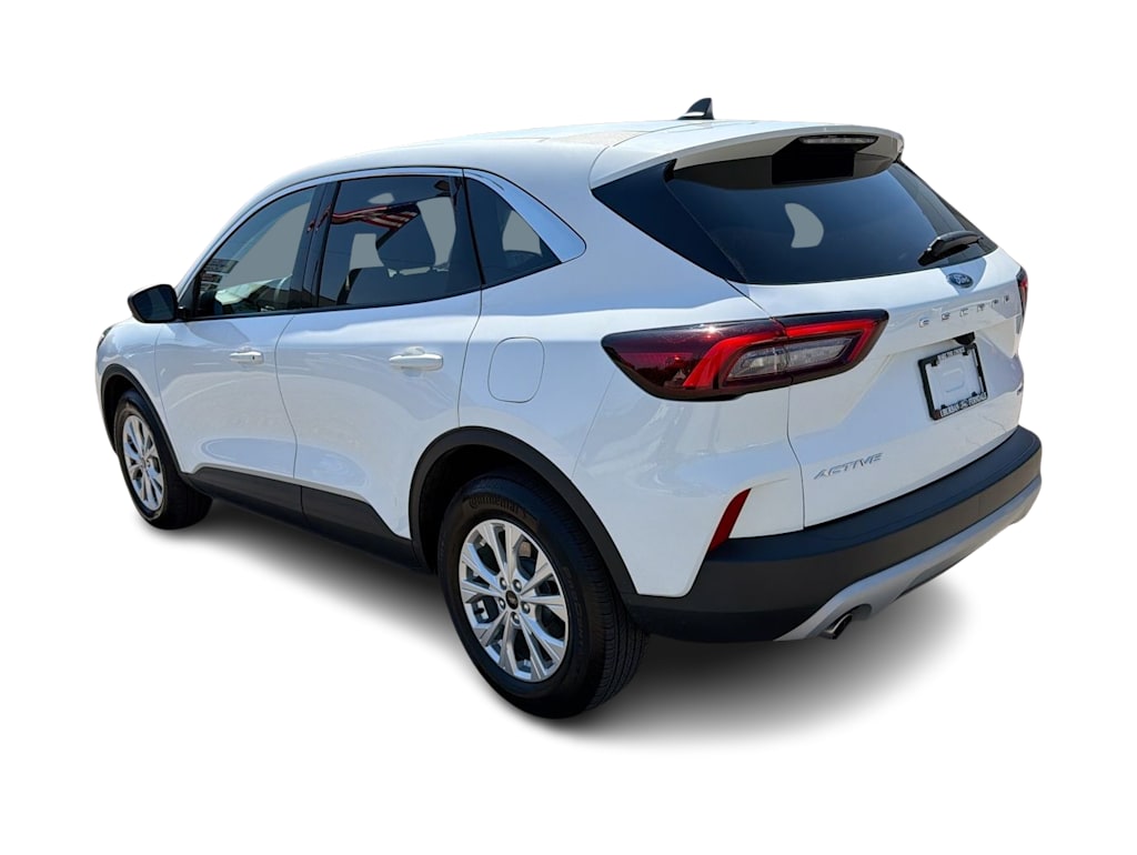 Thumbnail: 2023 Ford Escape - 4