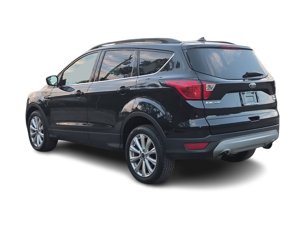 Thumbnail: 2019 Ford Escape - 4