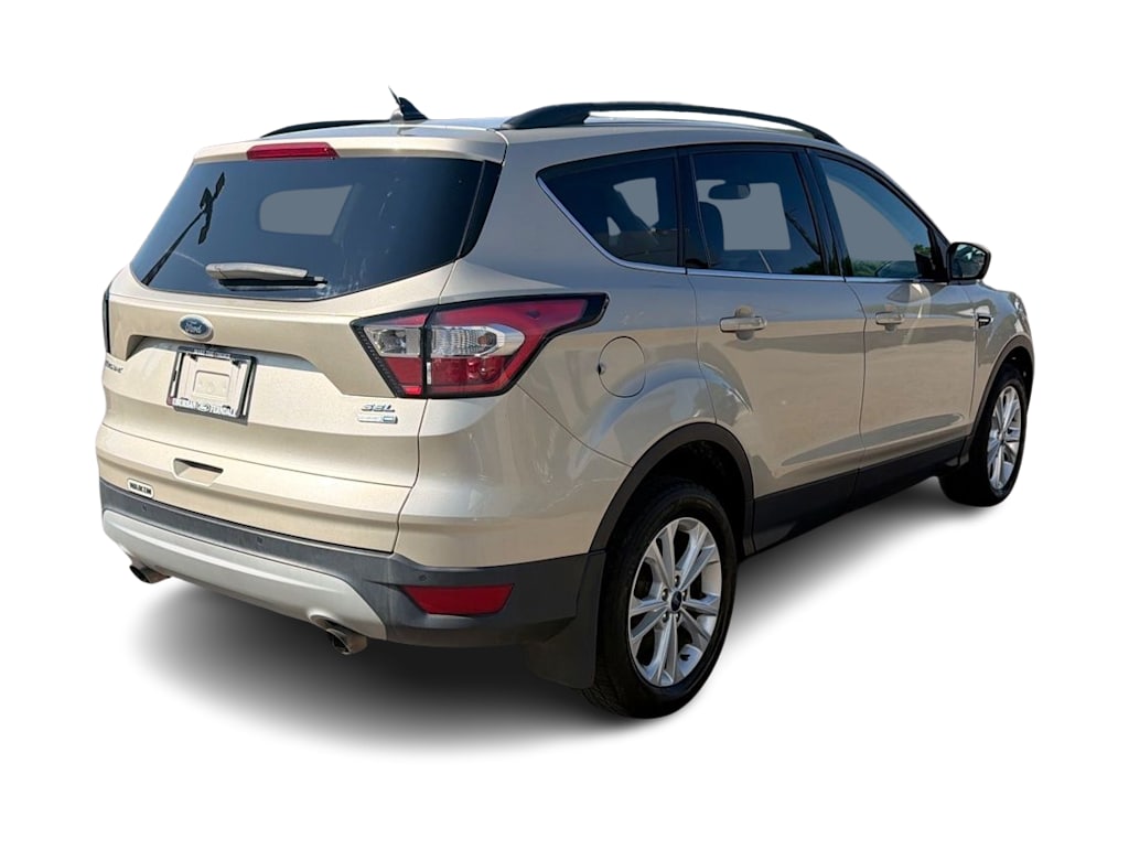 Thumbnail: 2018 Ford Escape - 21