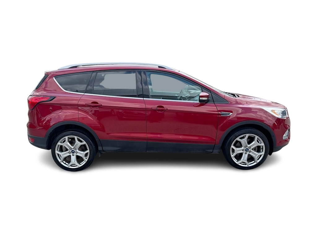 Thumbnail: 2019 Ford Escape - 23