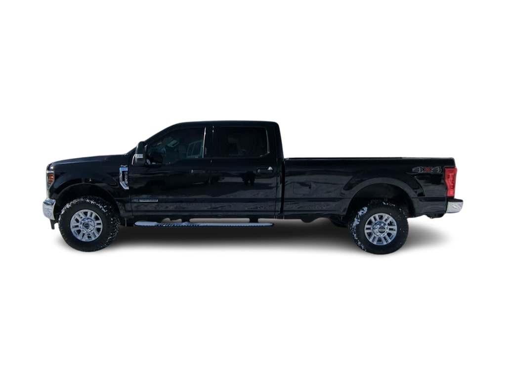 Thumbnail: 2019 Ford F-350 - 3