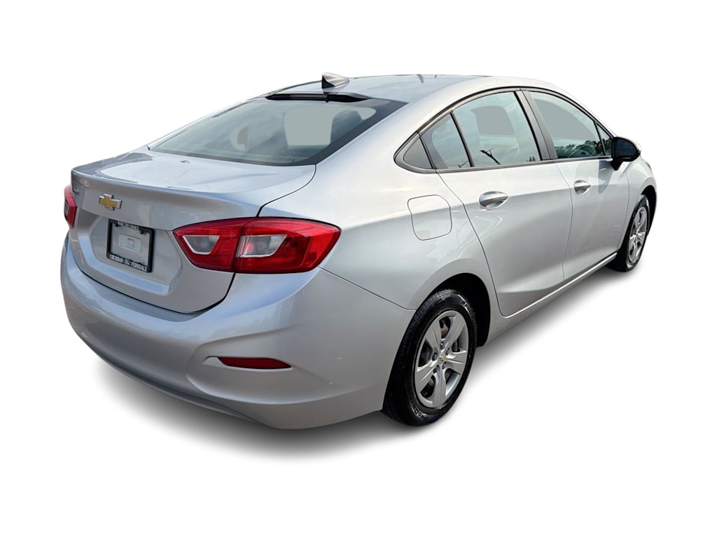 Thumbnail: 2016 Chevrolet Cruze - 21