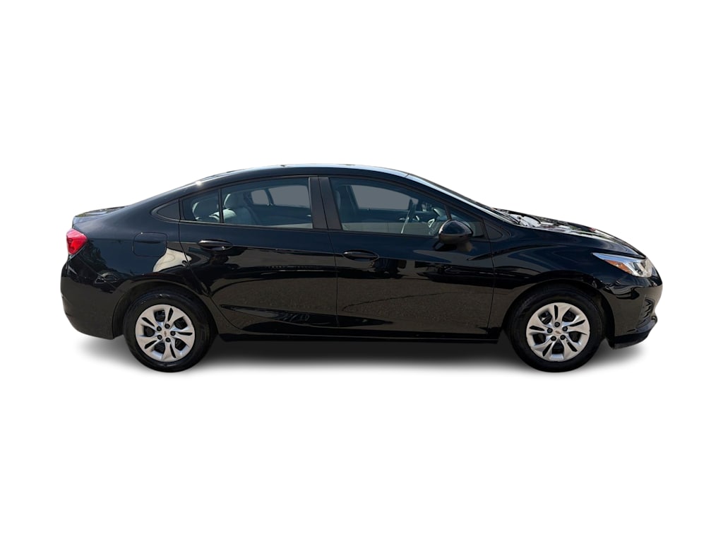 Thumbnail: 2019 Chevrolet Cruze - 22