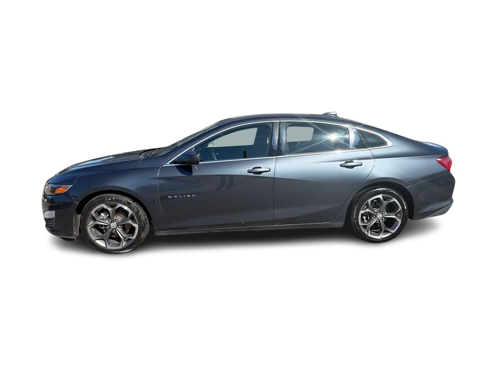 Thumbnail: 2020 Chevrolet Malibu - 3