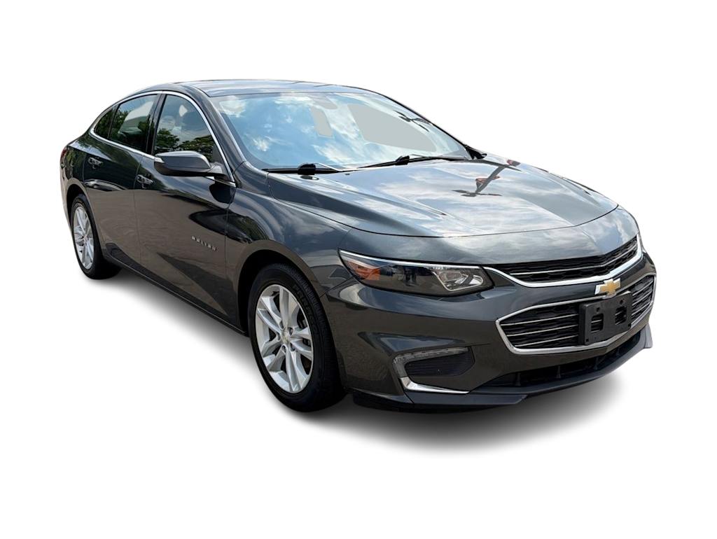 Thumbnail: 2017 Chevrolet Malibu - 19