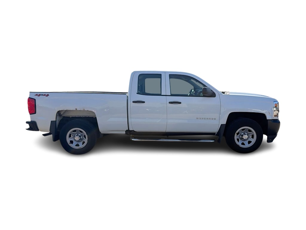 Thumbnail: 2018 Chevrolet Silverado 1500 - 21