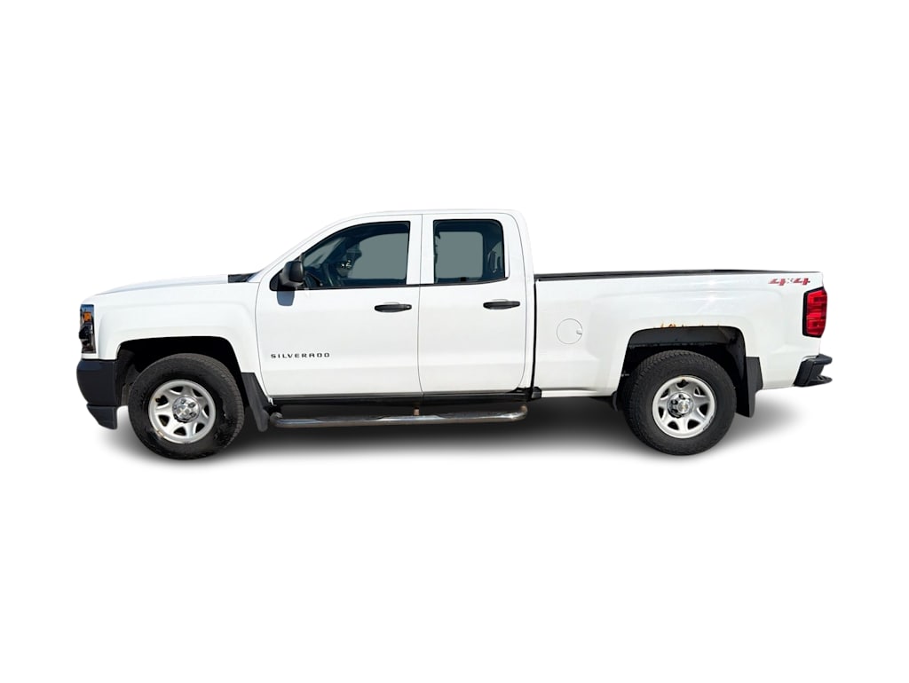 Thumbnail: 2018 Chevrolet Silverado 1500 - 3