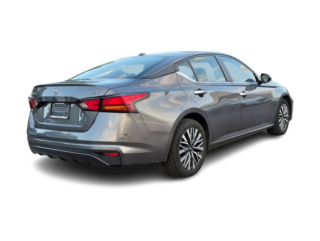Thumbnail: 2024 Nissan Altima - 22