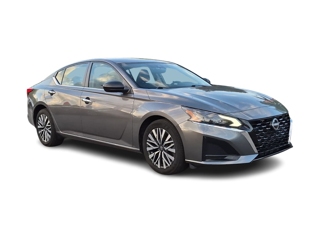 Thumbnail: 2024 Nissan Altima - 20