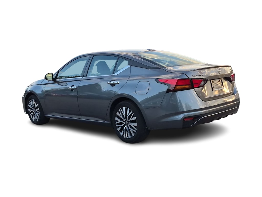 Thumbnail: 2024 Nissan Altima - 4
